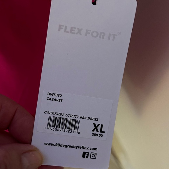 Tennis Collection by 90 Degree by Reflex hot pink with pockets and shorts NWT - Picture 4 of 10